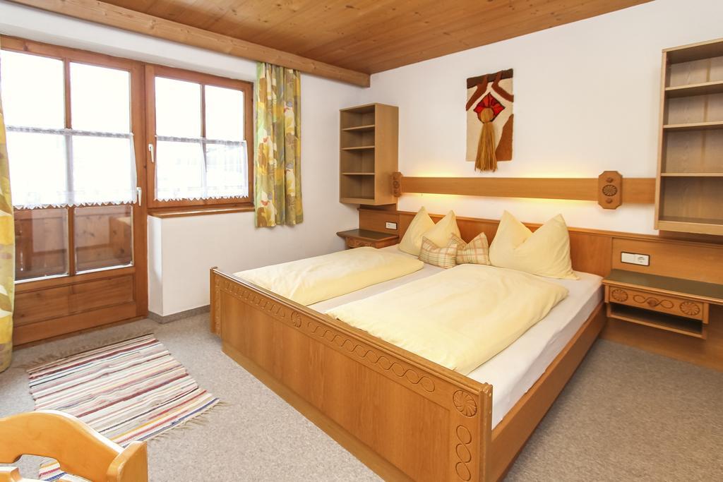 Gaestehaus Rass Лофер Екстериор снимка